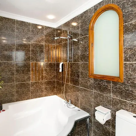 Carmelo Y Carmela 5 *