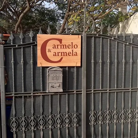 Апартаменты Carmelo Y Carmela 5 *